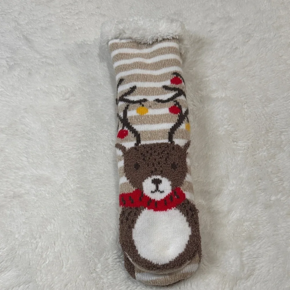 NWT Cozy Reindeer Fuzzy Socks‎